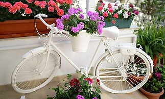 White Palace Otel