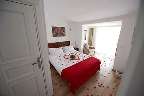 White Palace Otel