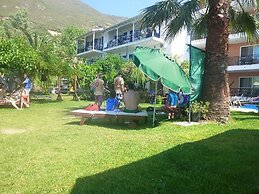 Nefeli Club