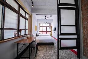 Here B&B