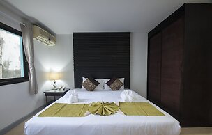 Patong Sino House