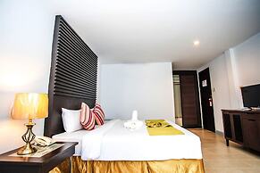 Patong Sino House