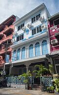 Patong Sino House