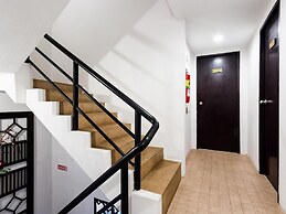 Patong Sino House