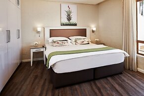First Group Breakers Resort