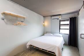 bloo Hostel