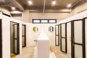 bloo Hostel