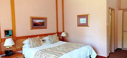 Sparkling Waters Hotel & Spa
