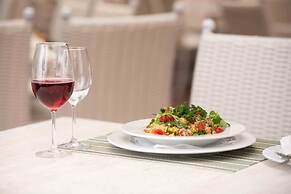 Sparkling Waters Hotel & Spa