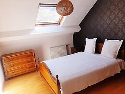 B&B Golden Lion
