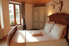 B&B Golden Lion