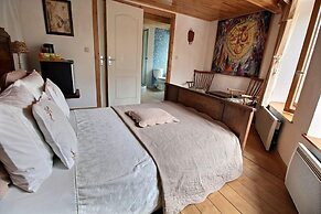 B&B Golden Lion