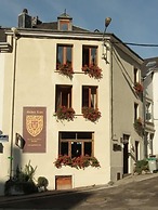 B&B Golden Lion