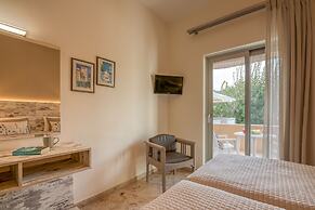 Peli Hotel