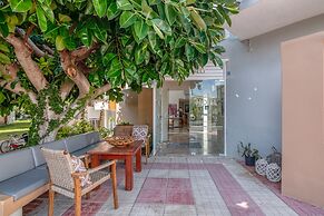 Peli Hotel