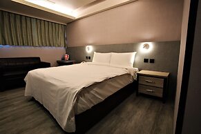 Golden Home Hotel