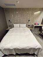 Golden Home Hotel