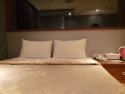 Golden Home Hotel