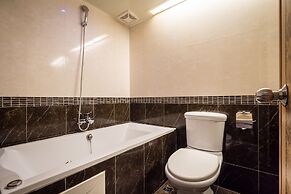 Golden Home Hotel