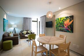 La Lucia Sands