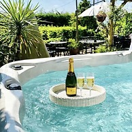 Duck Lodge B&B