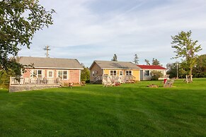 Avonlea Cottages