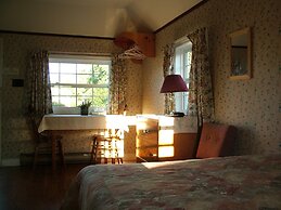 Avonlea Cottages