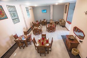 The Okaseni Lodge