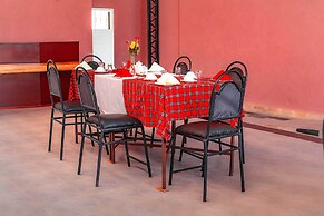 The Okaseni Lodge