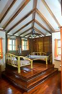 Pachamama Jungle River Lodge