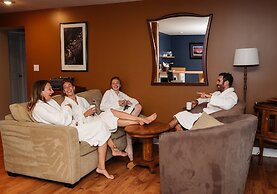 Similkameen Wild Resort & Winery