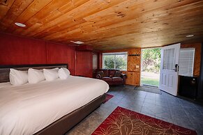 Similkameen Wild Resort & Winery