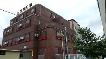 Mirim Motel