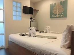 Riviera Beach Hotel