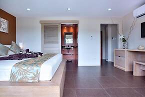 Riviera Beach Hotel