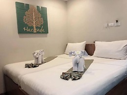 Riviera Beach Hotel