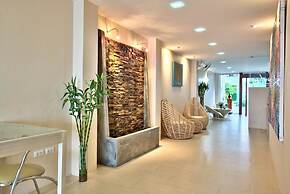 Riviera Beach Hotel