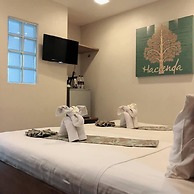 Riviera Beach Hotel