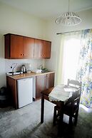 Yiannis Apartments