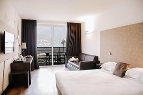 Bella Hotel & Restaurant