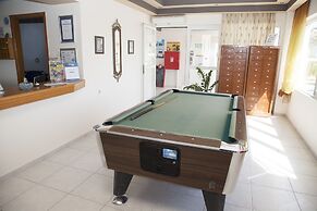 Athinoula Hotel