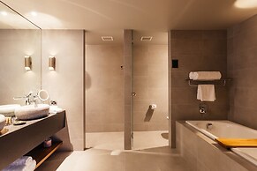 MACq 01 Hotel