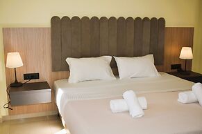 Eden Beach Hotel