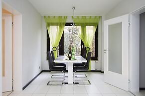 Lakeside Flat