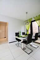 Lakeside Flat