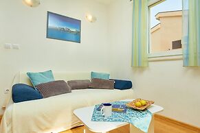 Apartments Zelic Tucepi