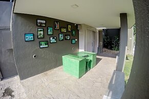 Range Hotel Kandy