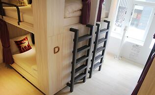 4Plus Hostel