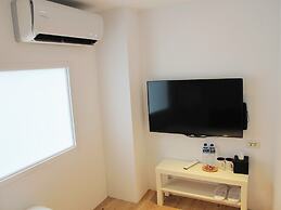 4Plus Hostel