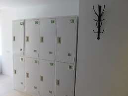 4Plus Hostel